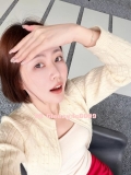芷瑜 35歲，蛋糕師特有的甜美與軟綿觸感，今晚想品嚐這份專屬於你的濃郁驚喜嗎？
