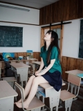 高雄屏東【漫漫】18歲清純學生妹｜157cm C罩杯白嫩苗條｜今日首次報班 乖巧聽話