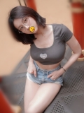 【夢夢】163/D乳知性眼鏡娘！#反差極品放蕩OL，跨下扭動瘋狂榨乾你的積蓄！