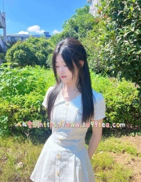 【獨家首推】像初戀一樣甜：校園系甜心「心妍」，清純無敵的互動體驗，給您最治癒的陪