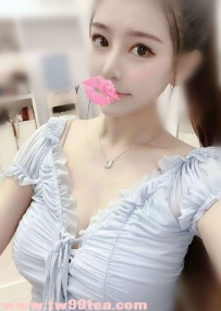 【高屏地區】21歲清新俏麗茉茉！156cmD奶小肉身材，濕潤水穴即摸即濕、獨寵主動戀愛客