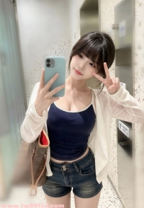 20歲極品嫩妹「雯雯」！158cm/D罩杯優質身材，清純甜美老司機狂推