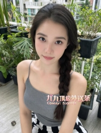 如飢似渴的她！25歲美媽「小水」D罩杯火辣身材，性慾旺盛、充滿魅力