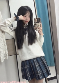 剛滿18歲純情學生妹（第一次下海）笑起來超甜/嗲聲嗲氣/極致初戀女友感
