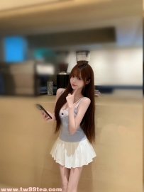 21歲啦啦隊女神「佩佩」165cm/C奶｜真人實拍/初戀感滿滿配合高