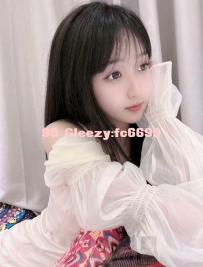 汐安 20歲：157cm 嬌小身軀下的驚人配合度，抱在懷裡狠狠疼愛的極致體驗！