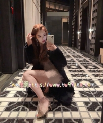 辦公室的禁忌午後：『小優』✨ 黑色絲襪下的絕對領域，挑戰妳理智的最後防線。