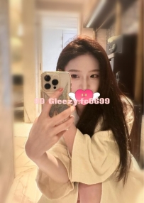 高雄外送推薦｜萱涵 166cm/D：絲襪變裝小浪女，超敢玩自備玩具尺度無極限