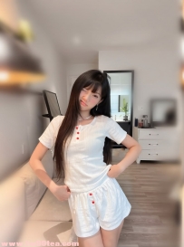【今日推薦】18歲純欲天花板「小西」！155cm黑長直學生妹，看似超乖床上極致熱情