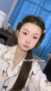 頂級初戀顏＋噴火D奶曲線！清純外表下的「重口味」靈魂，等您來親自調教 🔞