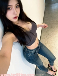 27歲極品女神【婷婷】做愛很會搖/會叫！可親可摸/能玩清水溝